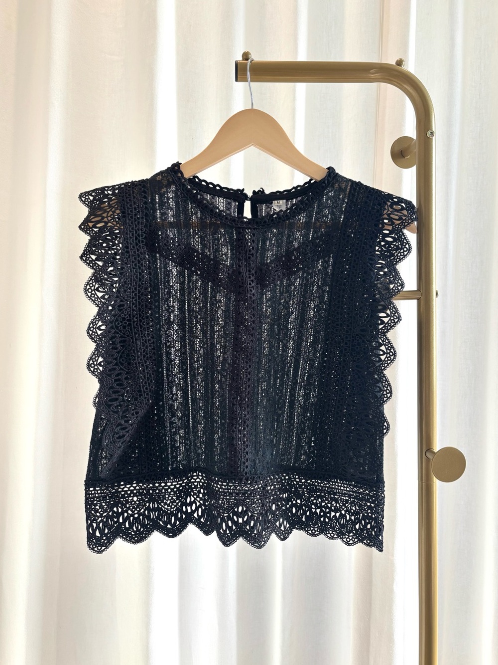 Black Lace Crochet Sleeveless Top Size M